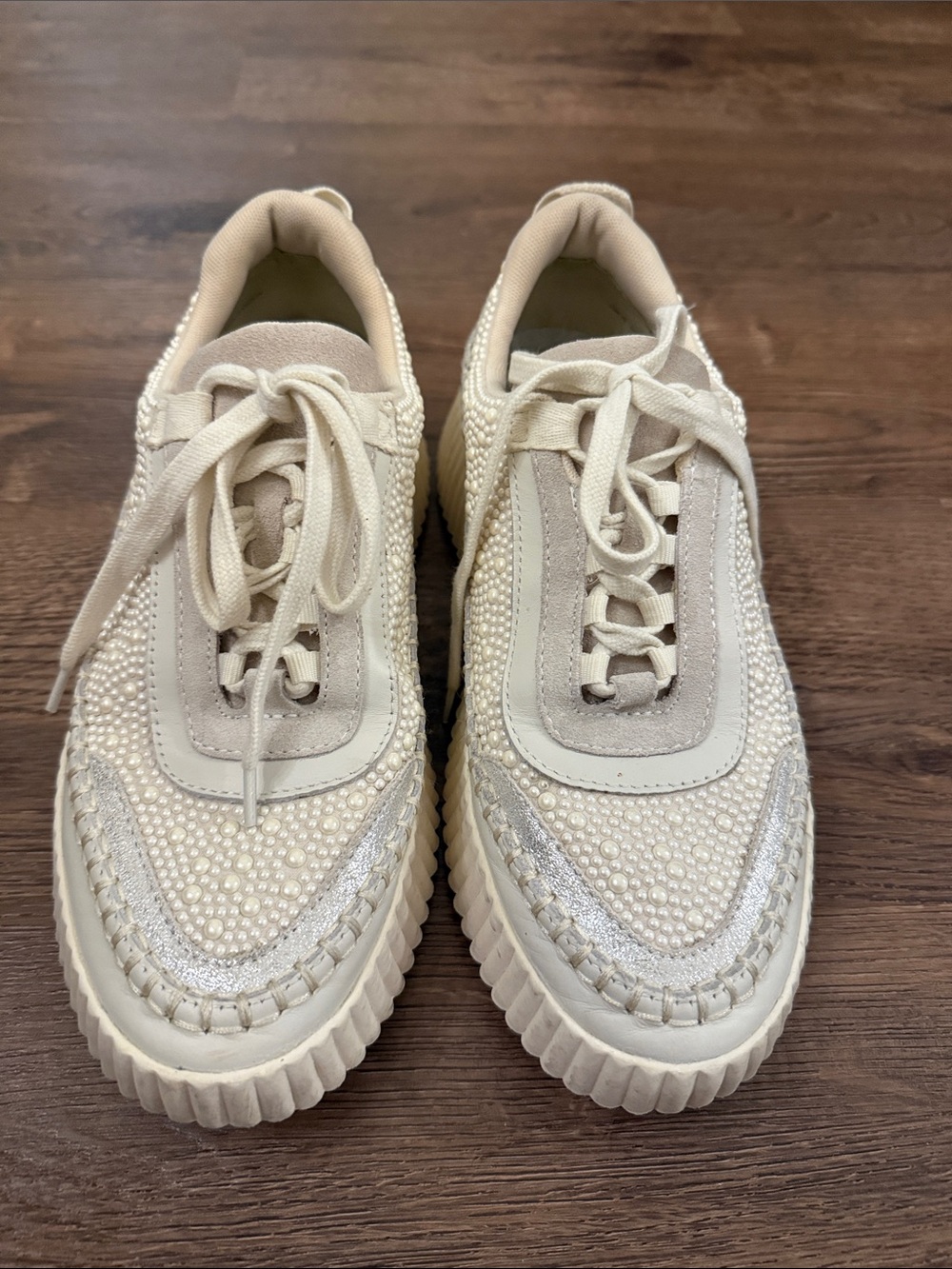 Dolce Vita Dolan Cream Pearl Embellished Lace-Up Sneakers Size 10 bridal wedding